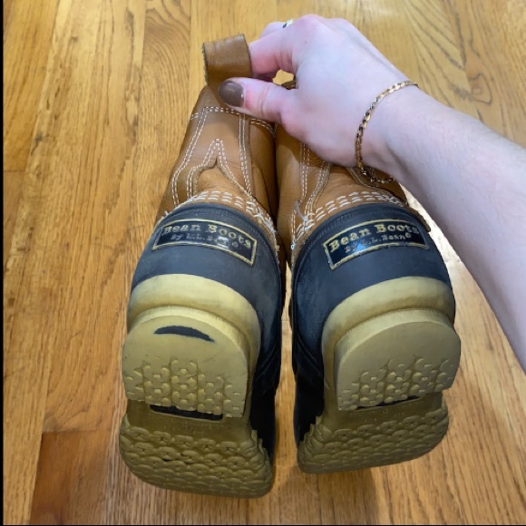 L.L. Bean Women’s Bean Boots 8” - Picture 3 of 6